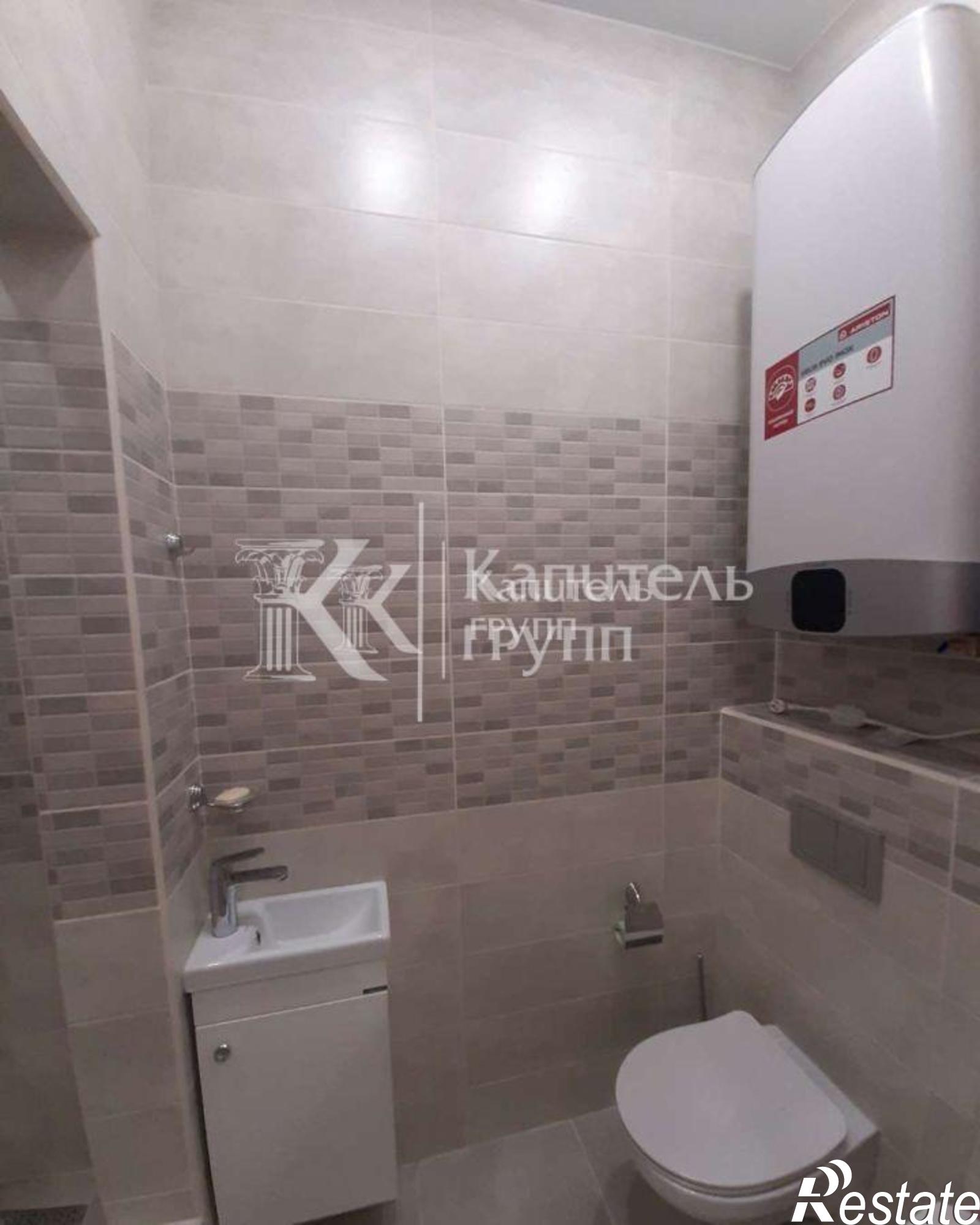 Купить квартиру за 17 000 000 рублей на улица Валерии Гнаровской, 12к9