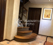 5-комн, 225кв м, этаж 1/3 улица Кирова, 8