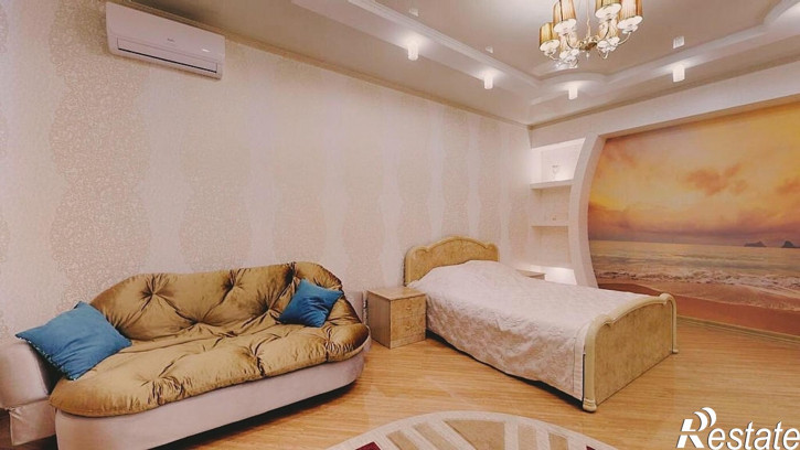 2-комн квартира Крымская улица, 34
