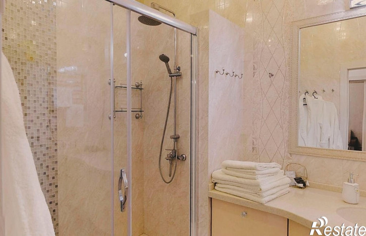 2-комн квартира Крымская улица, 34