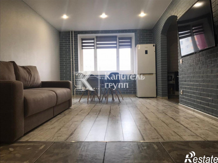 3-комн квартира улица Созидателей, 3