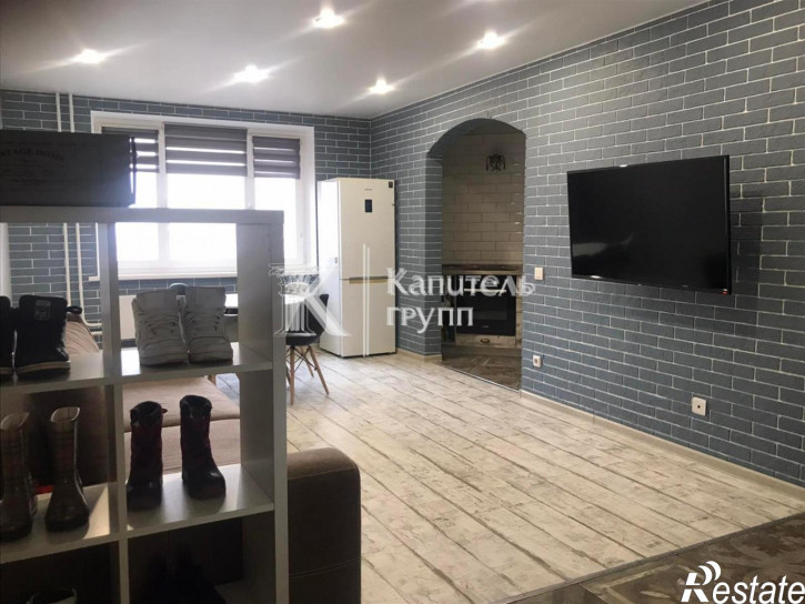 3-комн квартира улица Созидателей, 3
