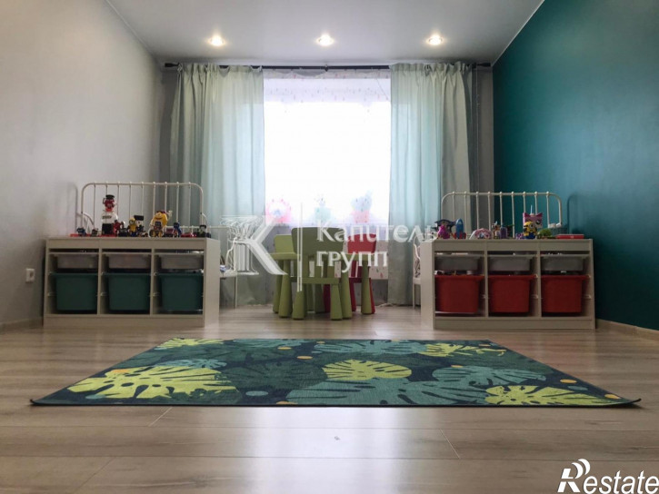 3-комн квартира улица Созидателей, 3