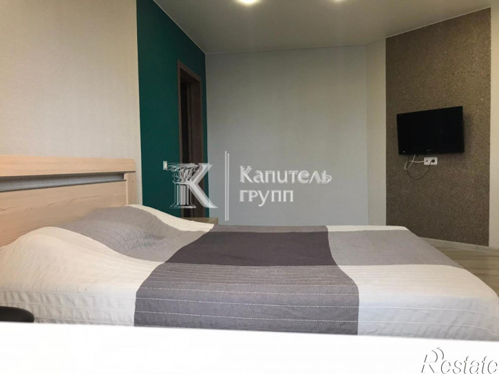 3-комн квартира улица Созидателей, 3