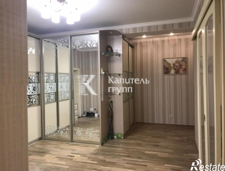 2-комн квартира улица Шиллера, 46к3