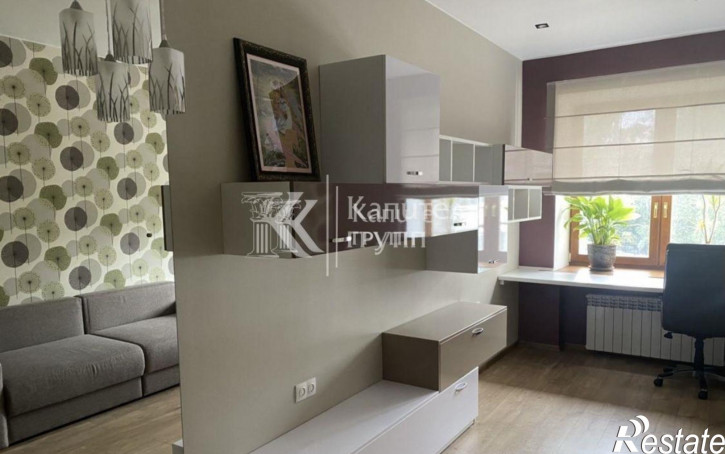 5-комн квартира улица Степана Халтурина, 8