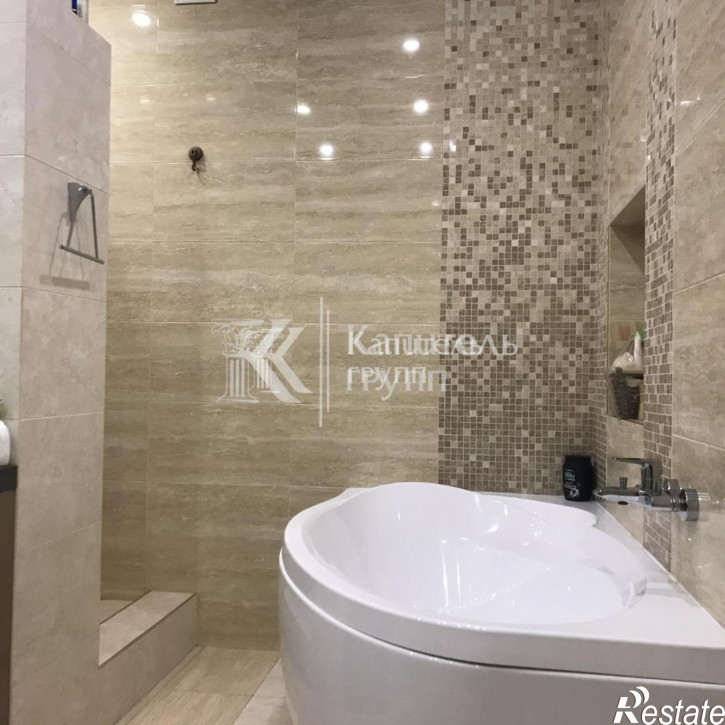 2-комн квартира улица Шиллера, 46к3