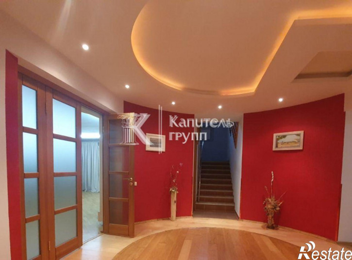 5-комн квартира улица Челюскинцев, 29