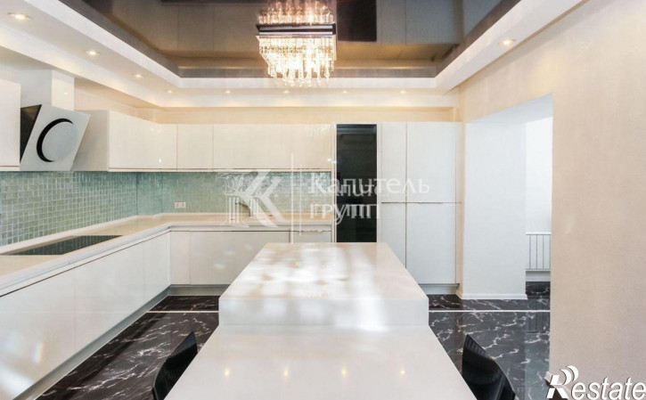 5-комн квартира улица Рижская, 62/2