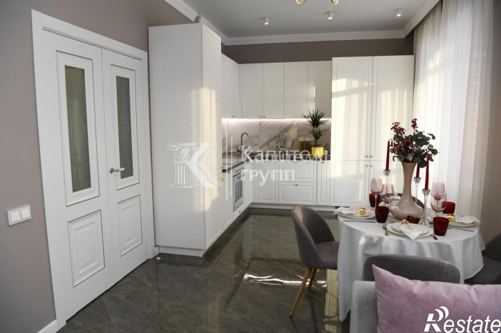 3-комн квартира улица Бориса Быстрых, 12