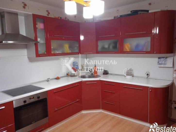 3-комн квартира улица Николая Семенова, 27
