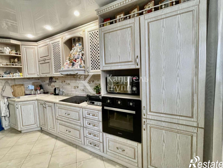 3-комн квартира ул Кремлевская, 110к2