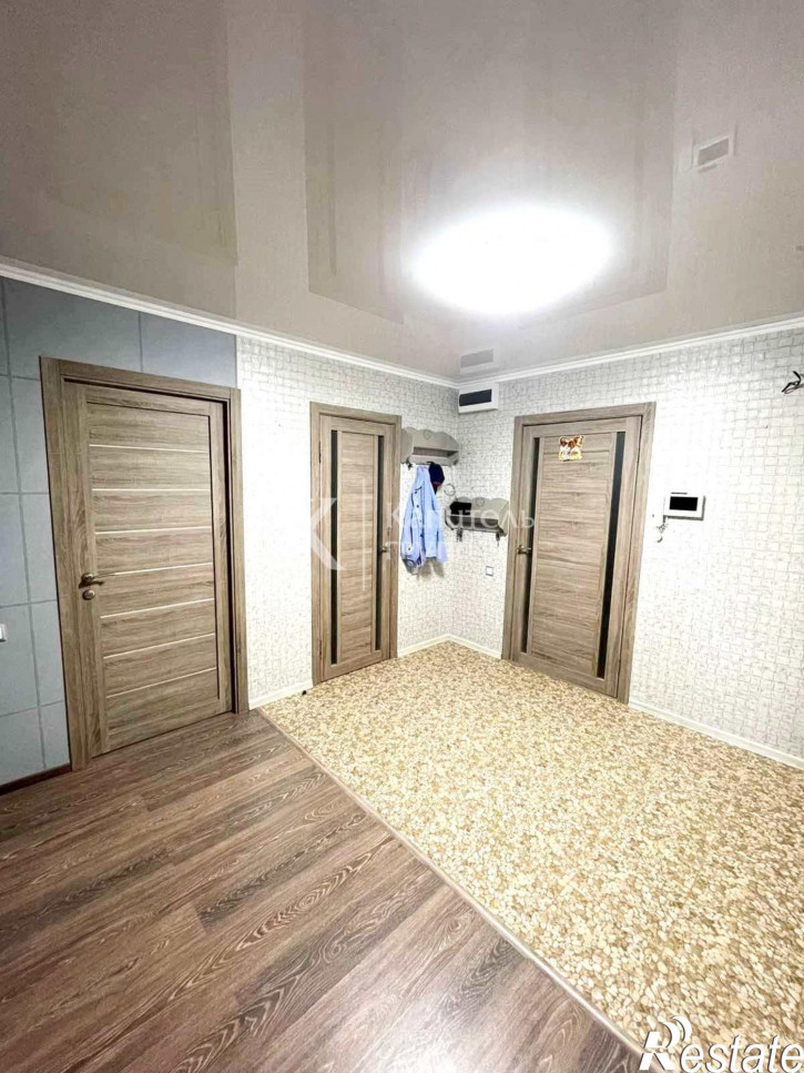 2-комн квартира ул Самарцева, 3