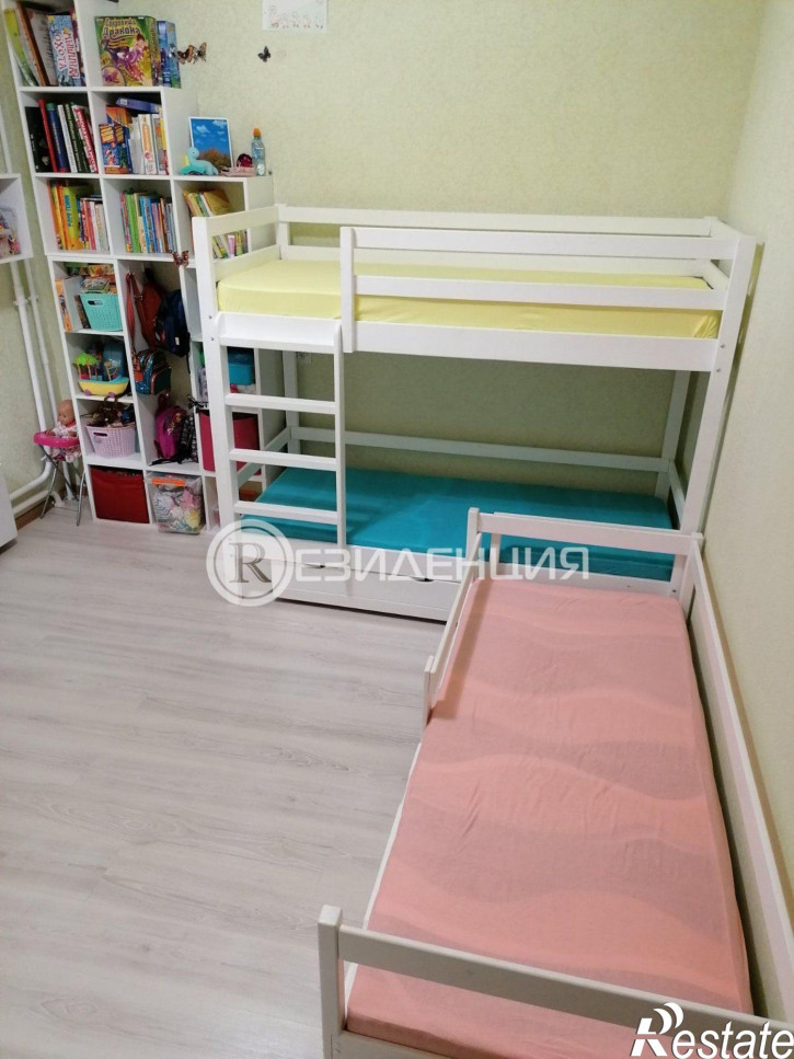 3-комн квартира Холмогорская ул, 4г