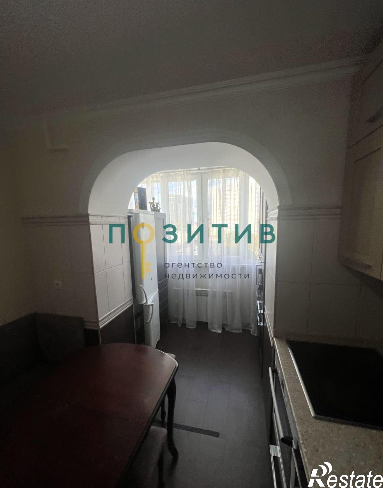 Купить квартиру за 8 000 000 рублей на Калинина пр-кт, 2к5