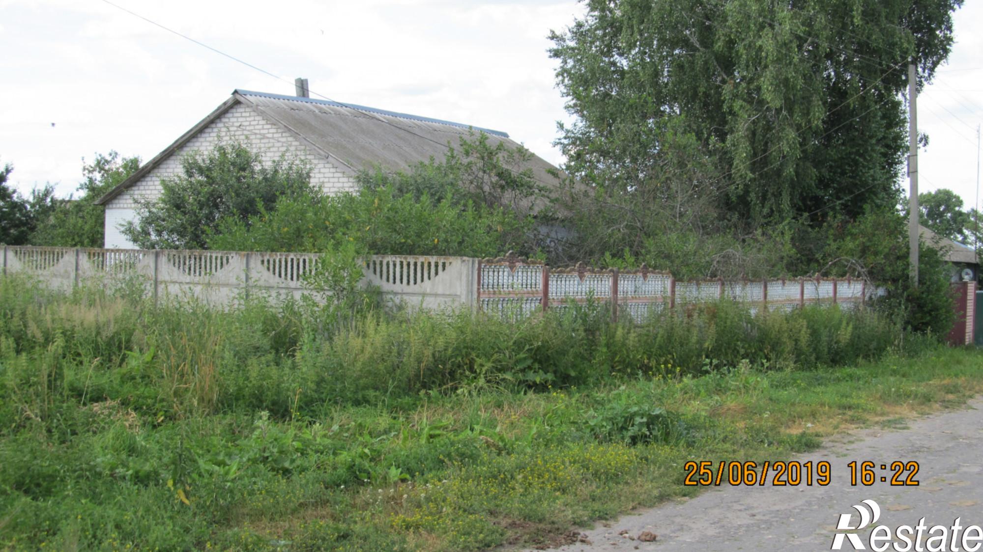 Купить дачу, дом, коттедж за 600 000 рублей на село Лески