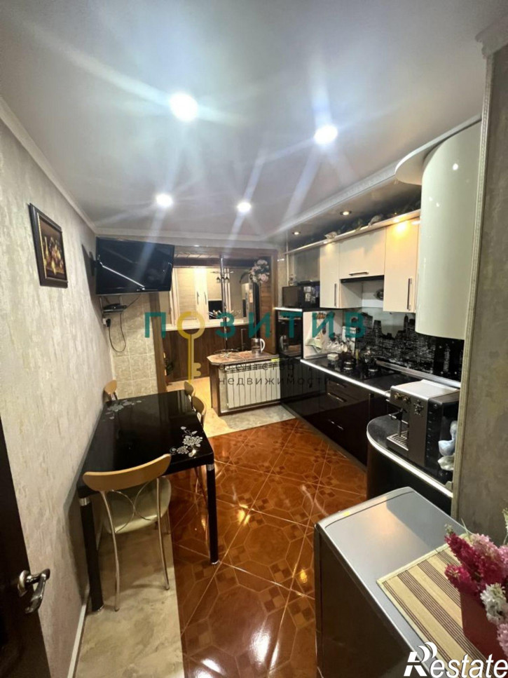 3-комн квартира Нежнова ул, 56к1