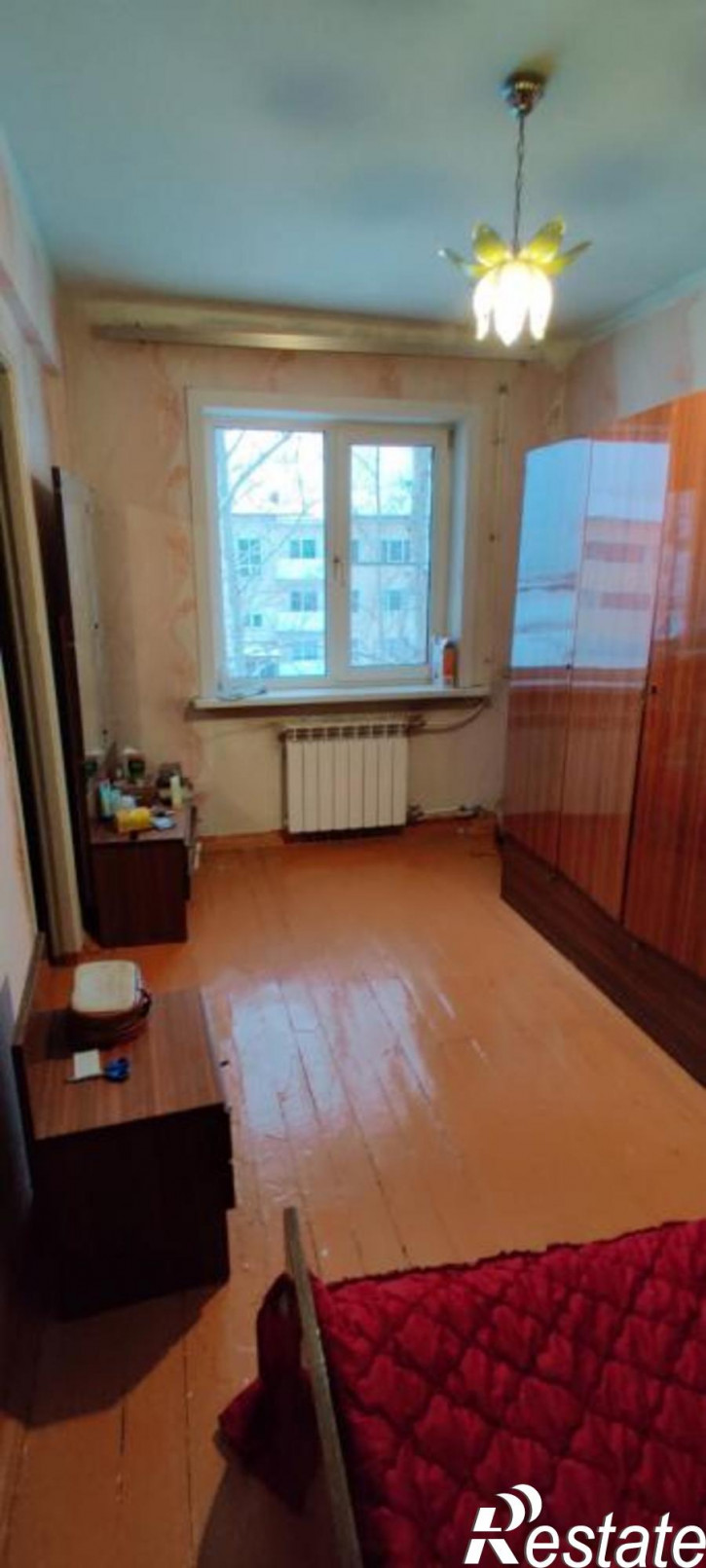 3-комн квартира -, 6