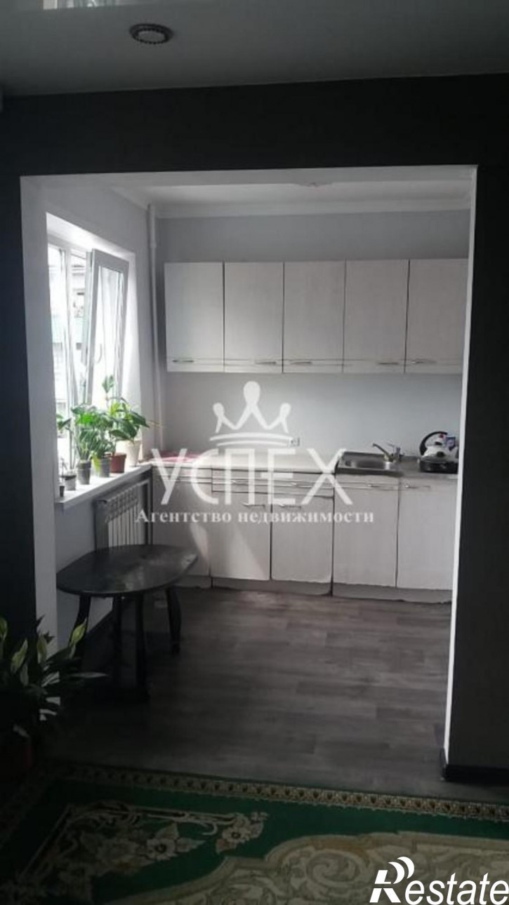 3-комн квартира Ленина, 8