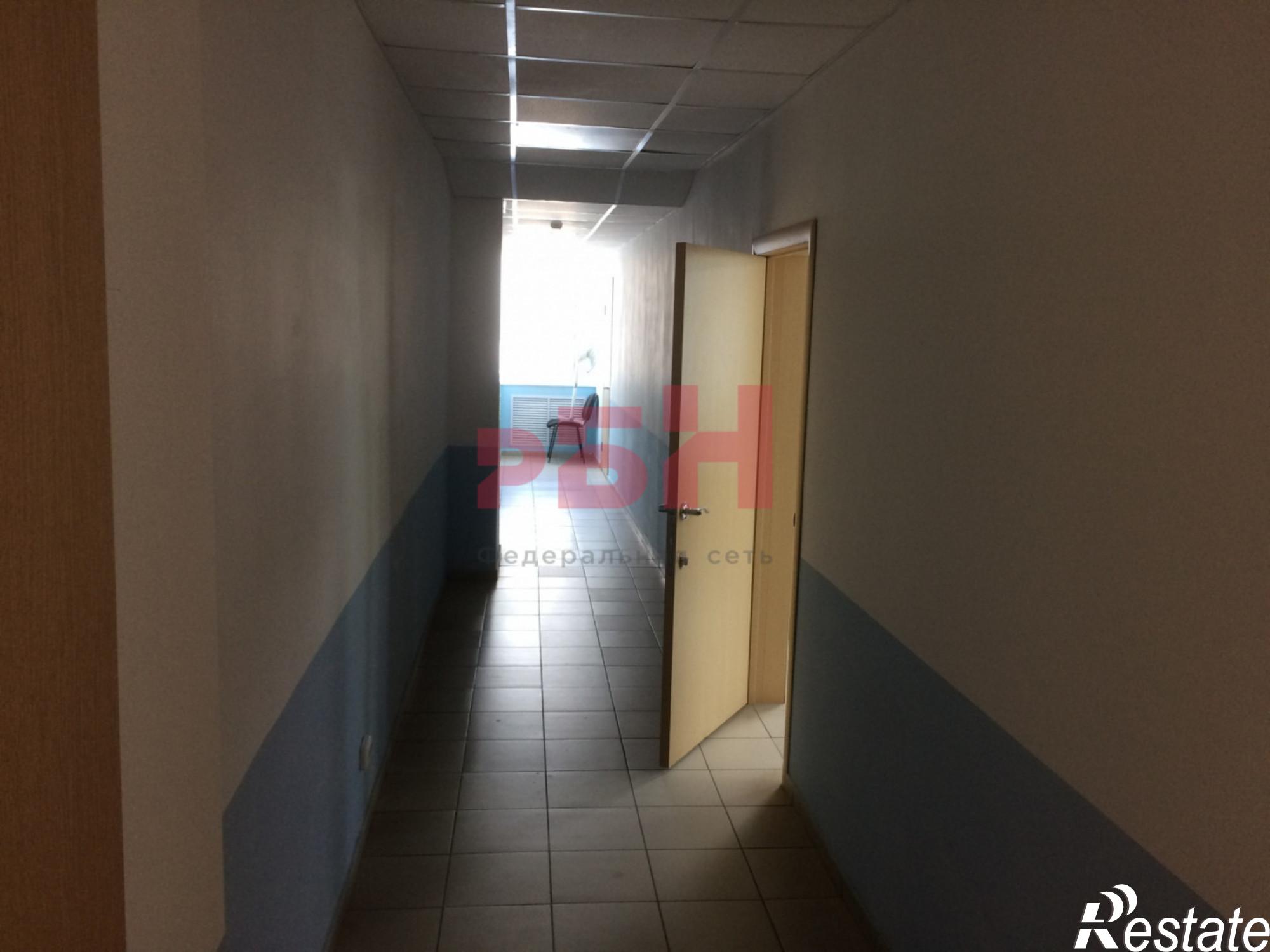 Купить офис, помещение под офис за 49 890 000 рублей на Генерала Маргелова проспект, 17