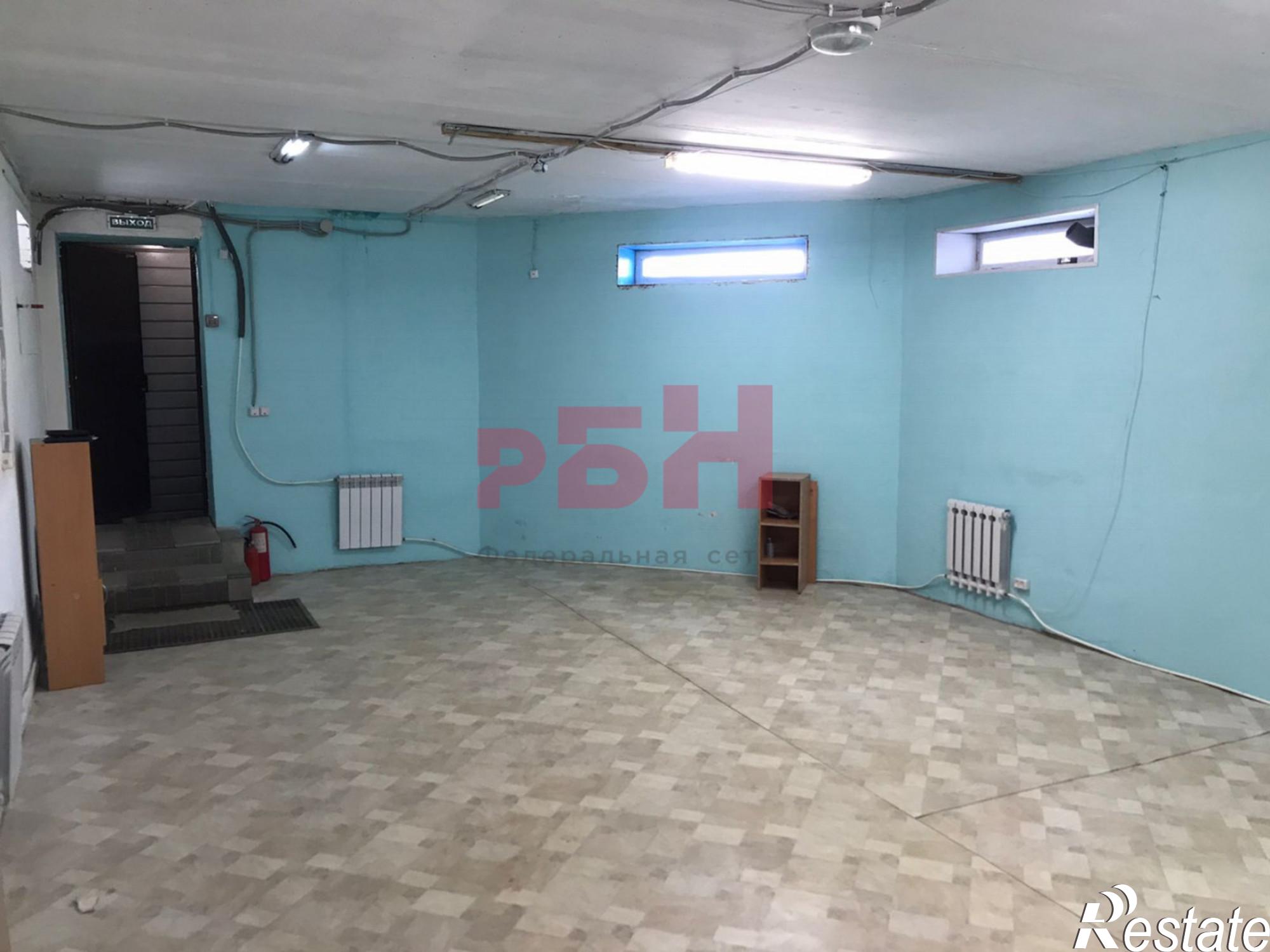 Сдать торговое помещение за 27 500 рублей на Хрустальная ул., 40а