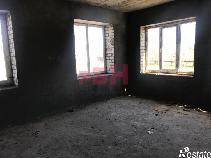 Помещение свободного назначения Комсомольская ул., 12