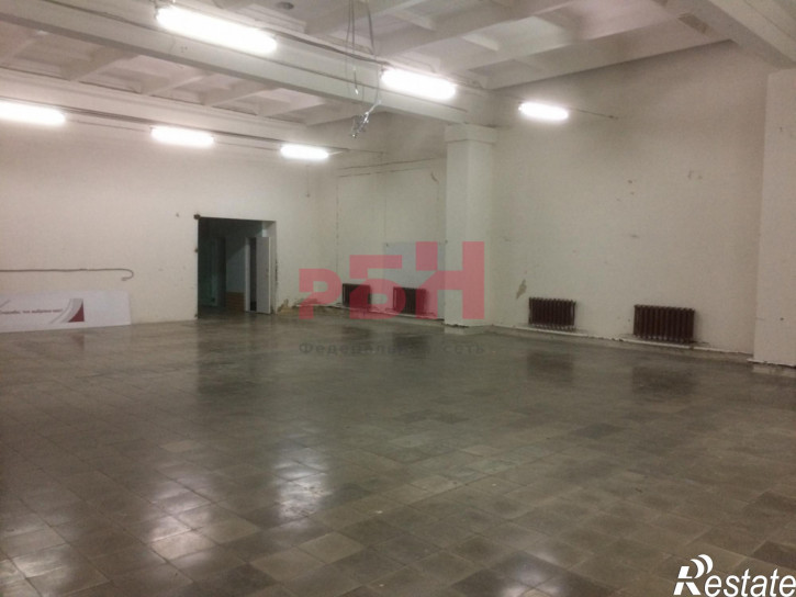 Помещение свободного назначения Автомобилистов ул., 4
