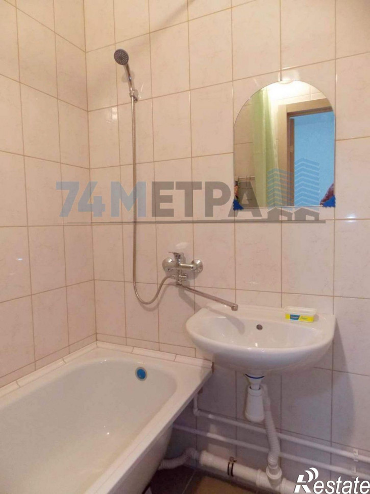 1-комн квартира Дмитрия Неаполитанова ул, 38