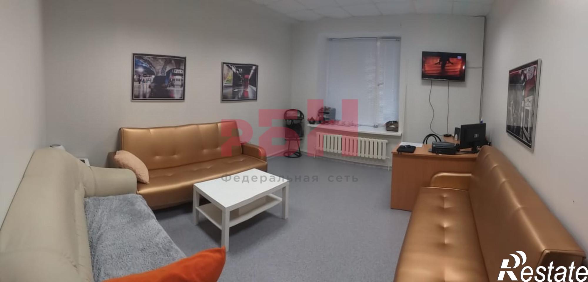 Купить офис, помещение под офис за 17 000 000 рублей на Робеспьера ул., 114
