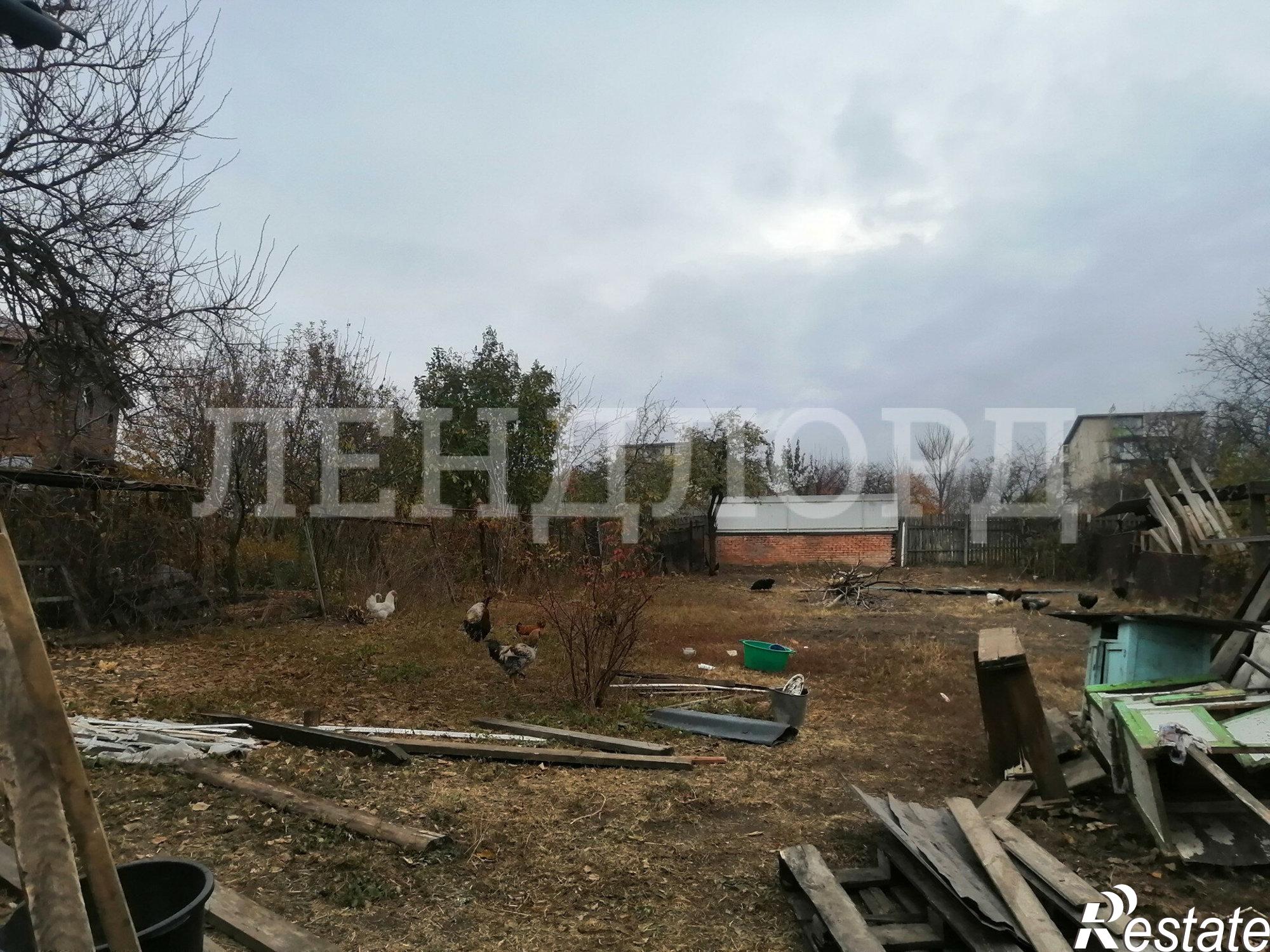 Купить дачу, дом, коттедж за 3 300 000 рублей на улица Добролюбова
