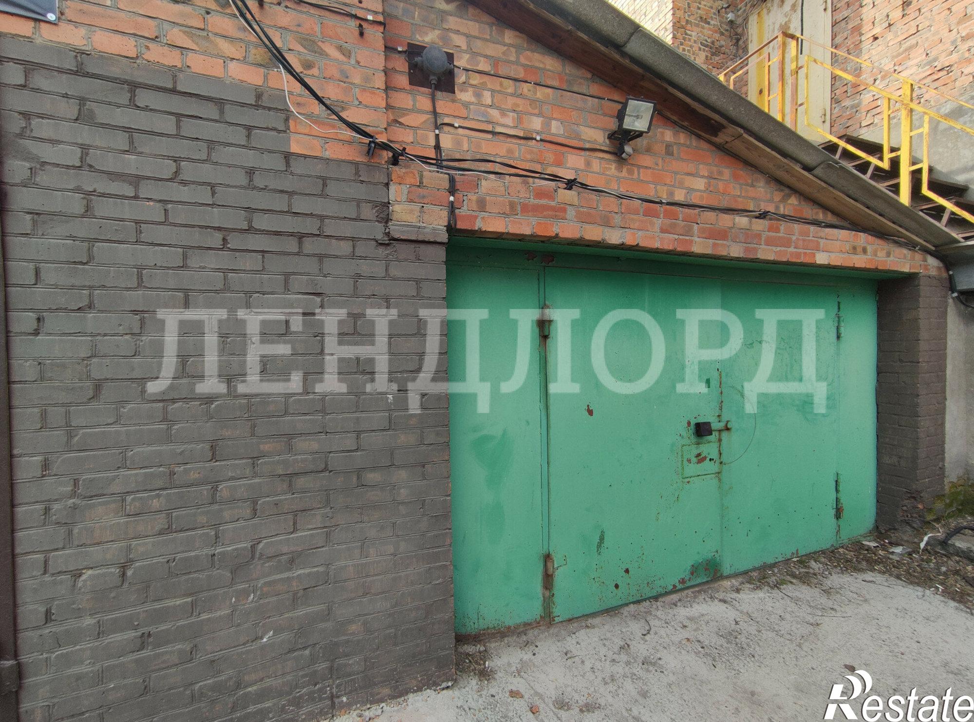 Купить помещение свободного назначения за 1 300 000 рублей на Филимоновская улица