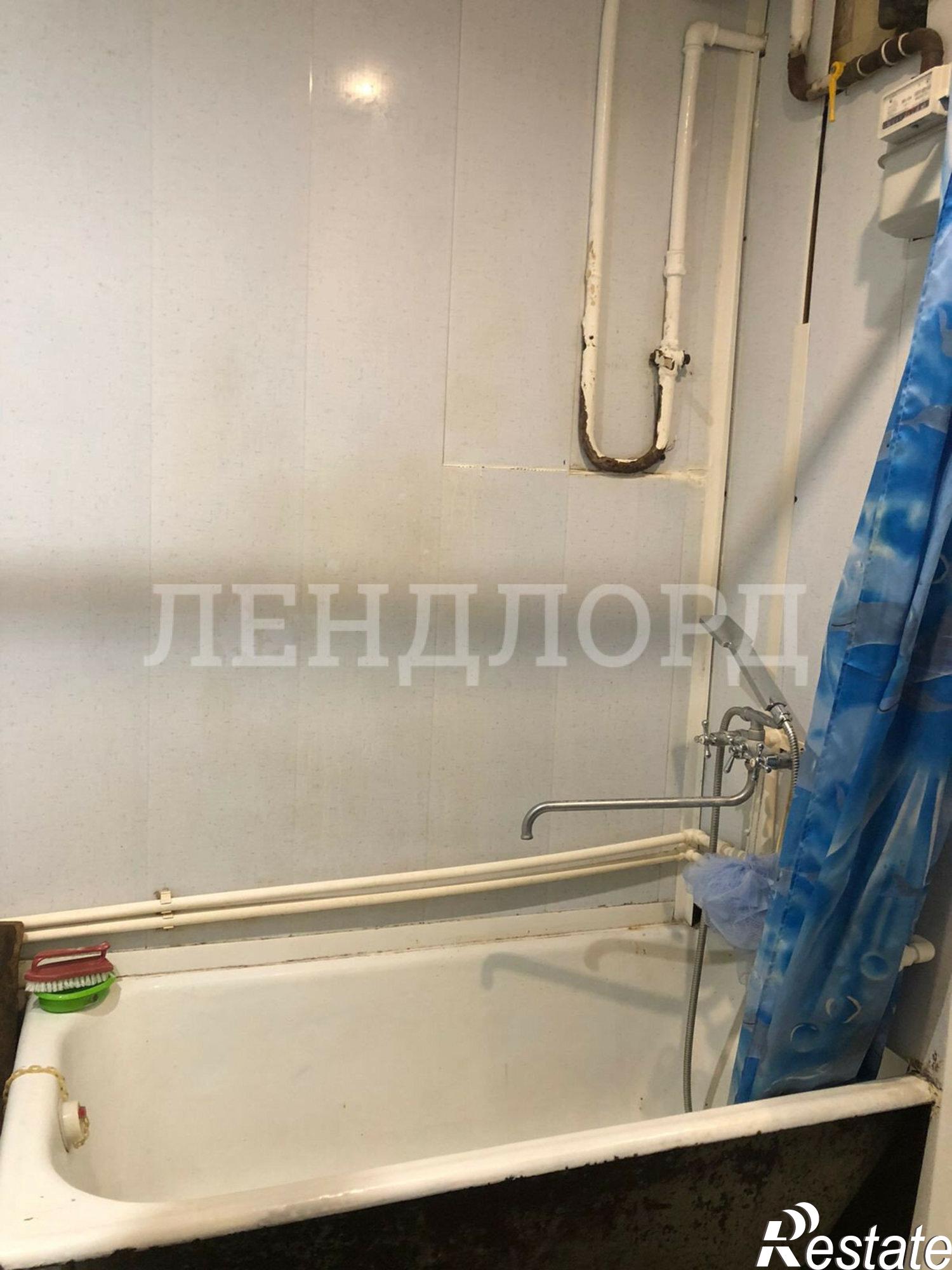 Купить квартиру за 3 500 000 рублей на улица 8-я Линия, 7