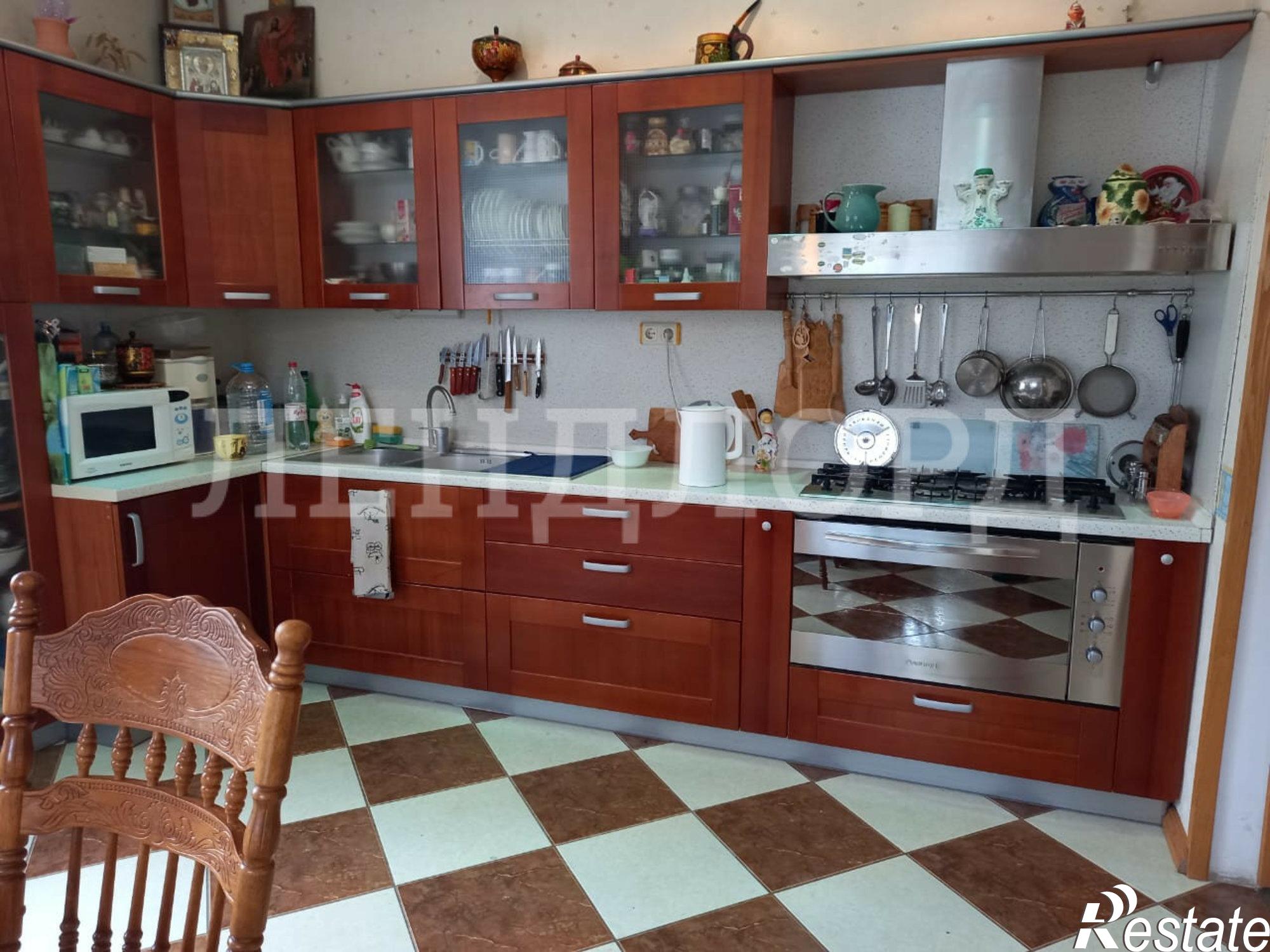 Купить дачу, дом, коттедж за 14 300 000 рублей на Берёзовая улица