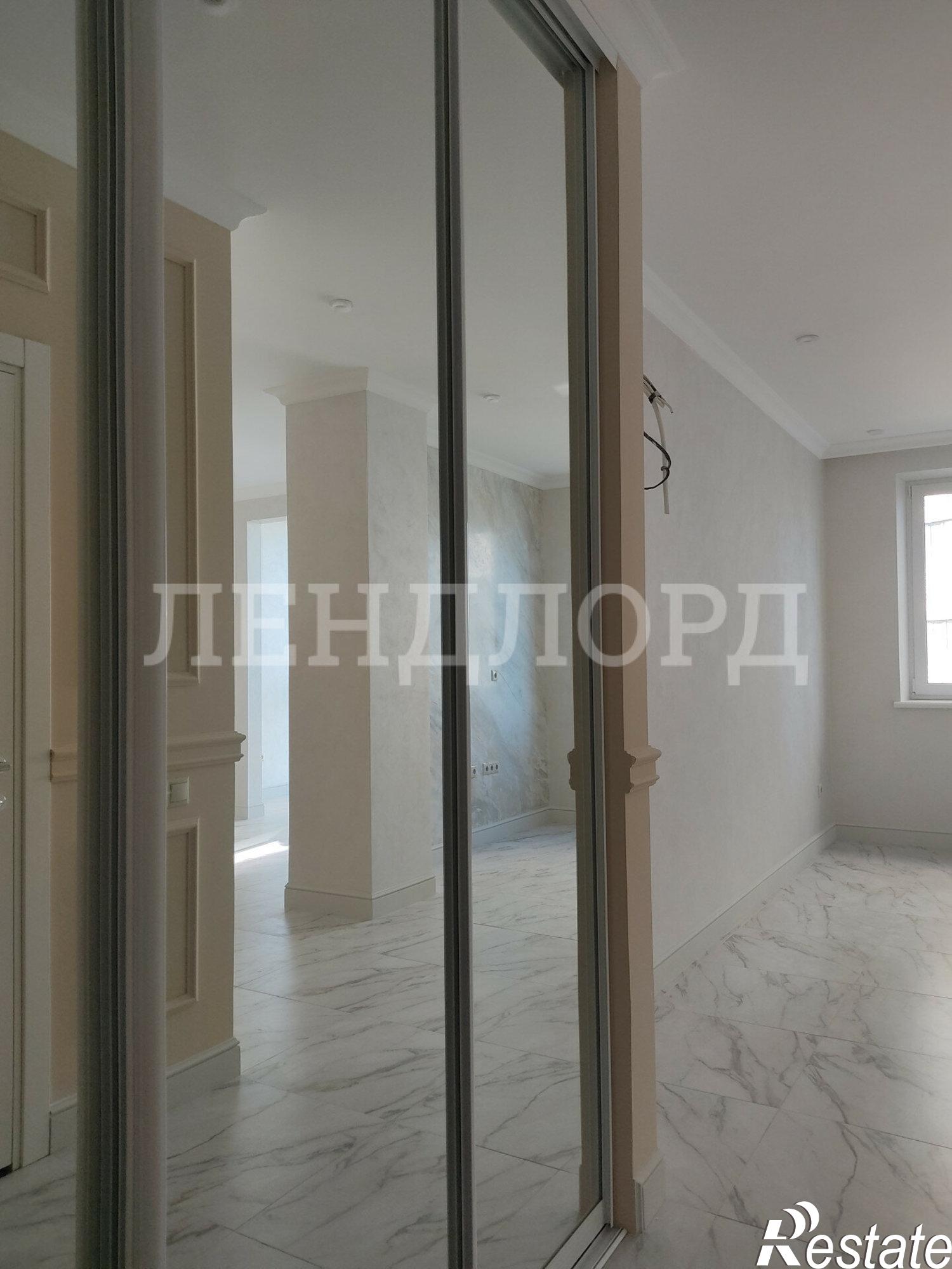 Купить квартиру за 6 400 000 рублей на проспект Шолохова, 211/2
