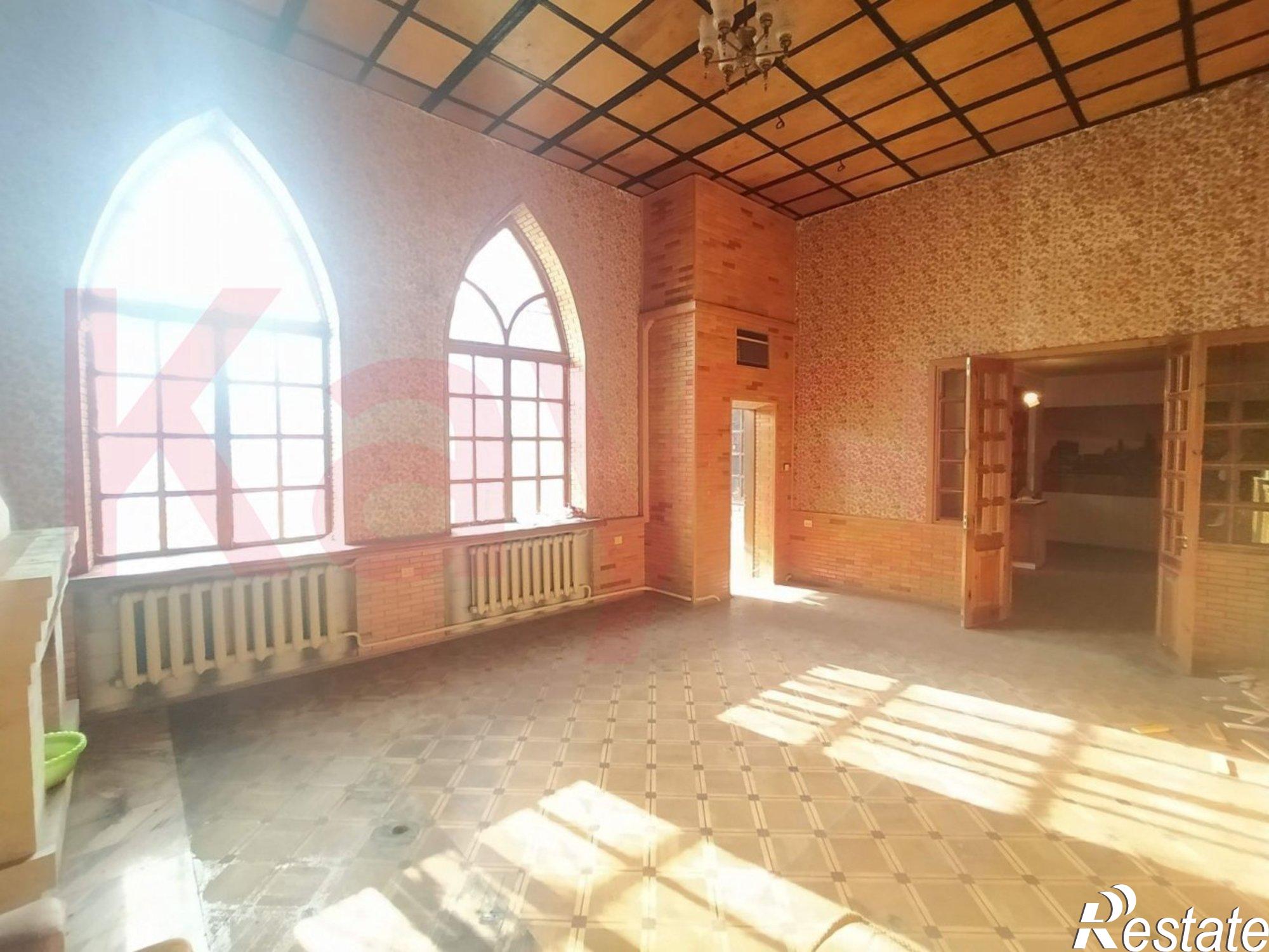 Купить дачу, дом, коттедж за 30 000 000 рублей на Островского ул.