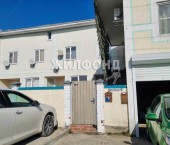 3-комн, 75кв м, этаж 1/2 Васильковая улица, д.1