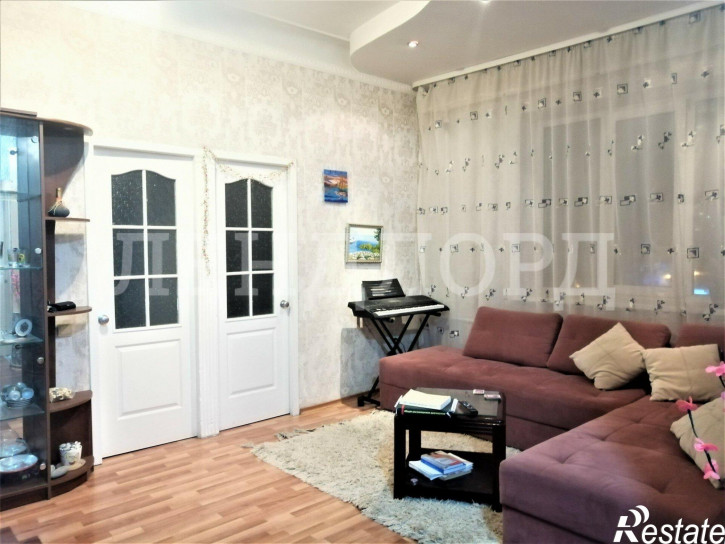 3-комн квартира Будённовский проспект, 90/133