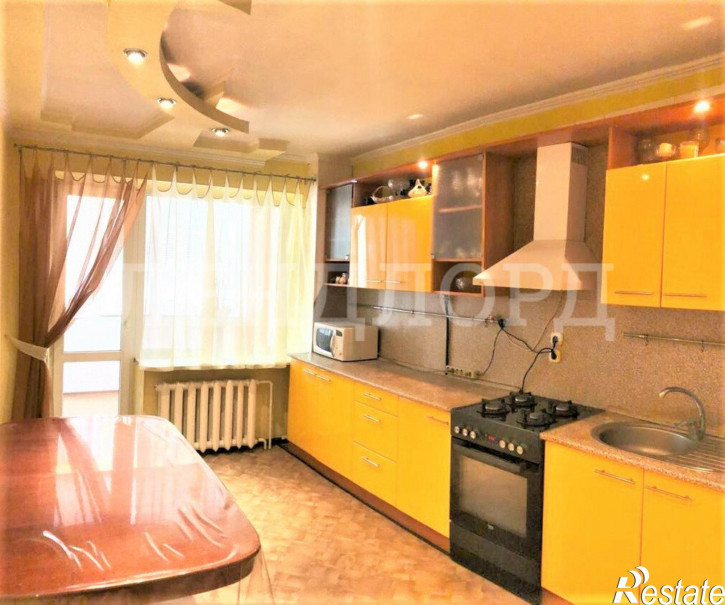 3-комн квартира улица Мечникова, 142А