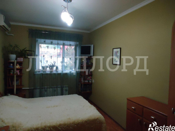 3-комн квартира Социалистическая улица, 95