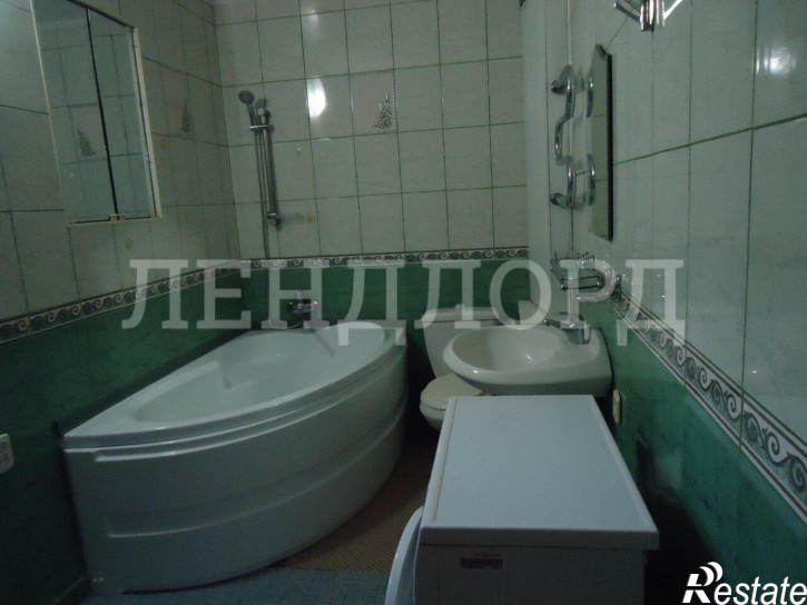 3-комн квартира Социалистическая улица, 95