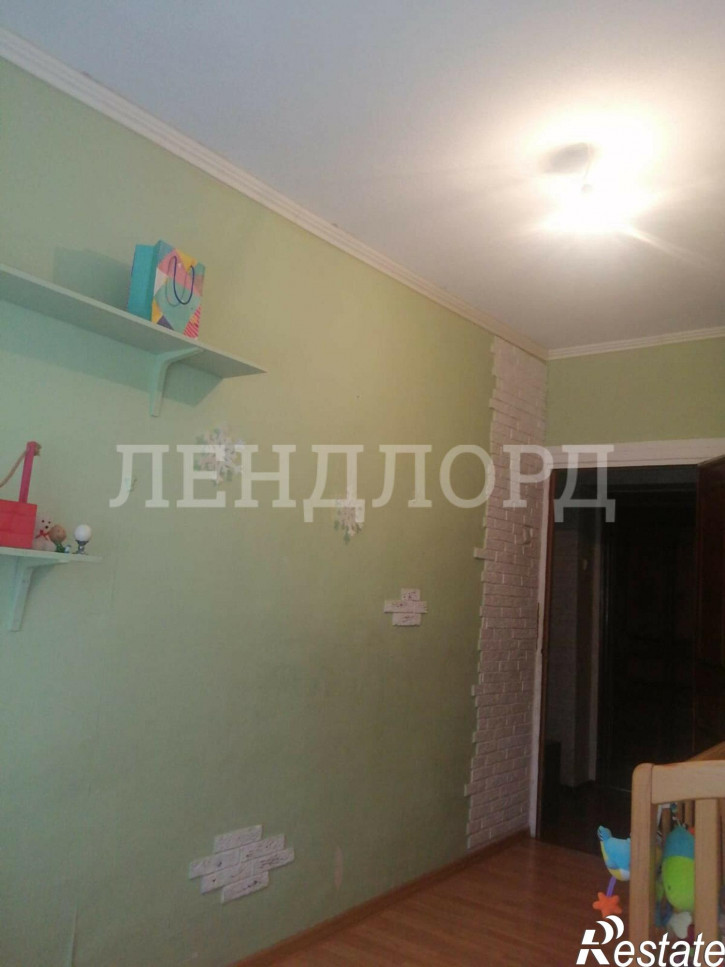 3-комн квартира проспект 40-летия Победы, 61/3