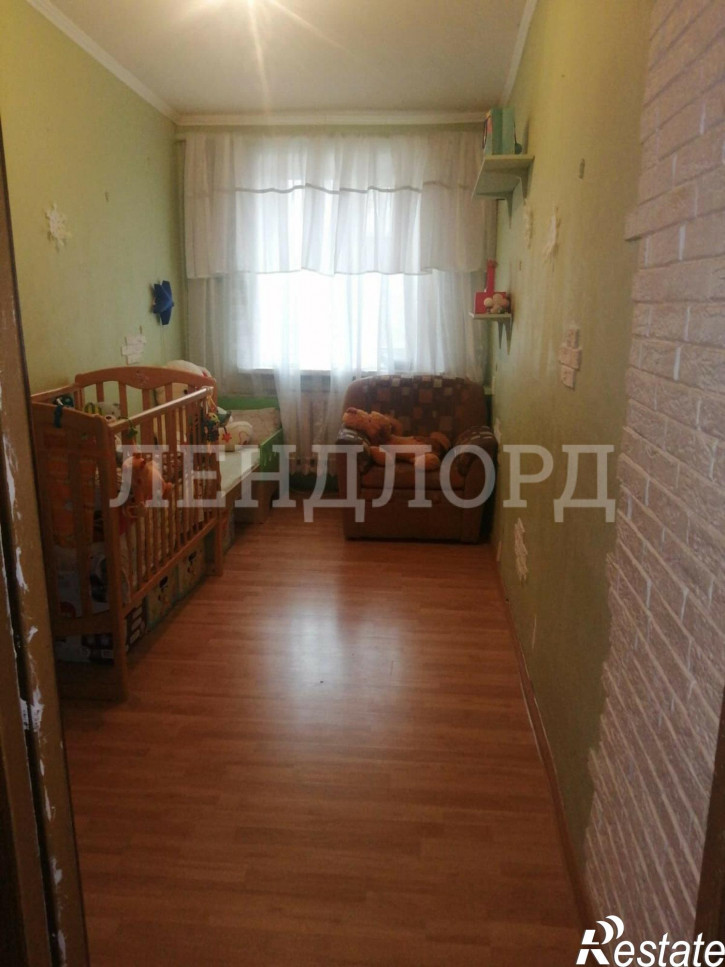 3-комн квартира проспект 40-летия Победы, 61/3