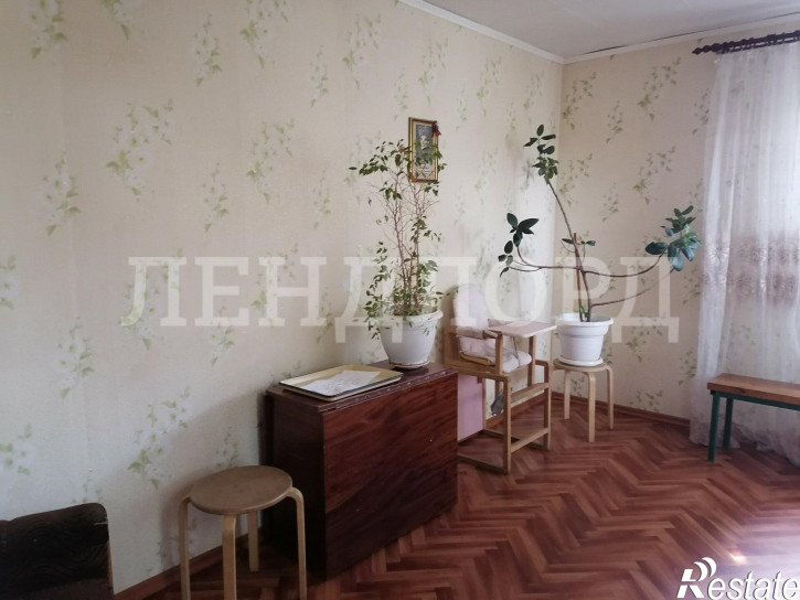 4-комн квартира улица Бабушкина, 26