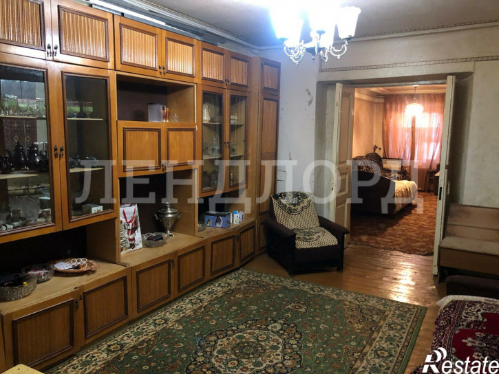 2-комн квартира улица 8-я Линия, 7