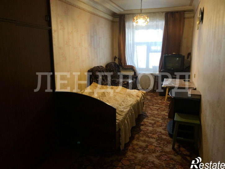 2-комн квартира улица 8-я Линия, 7