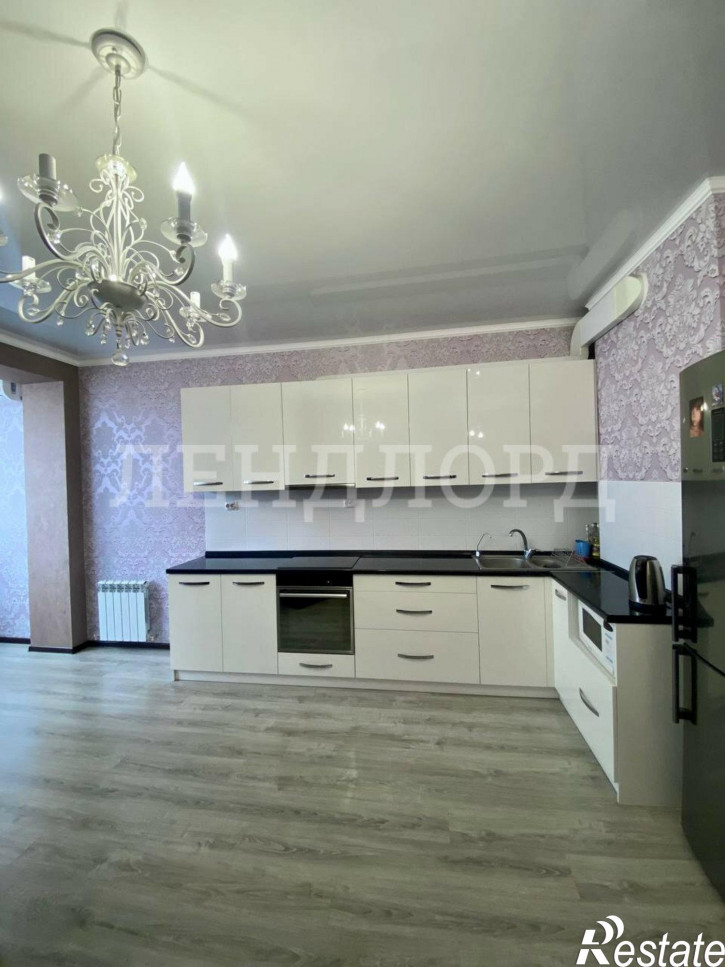 2-комн квартира улица Пацаева, 16/1