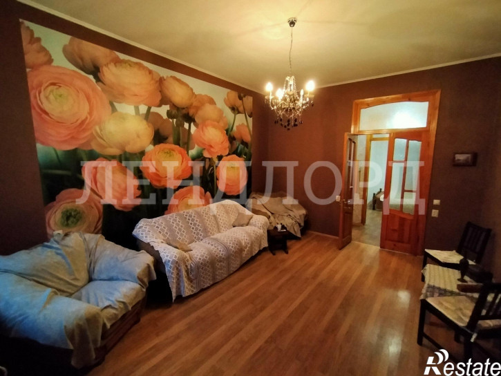 4-комн квартира Тургеневская улица, 5