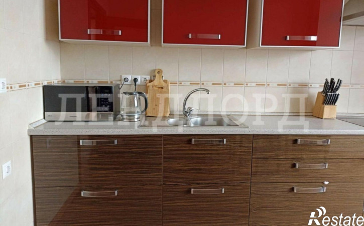 2-комн квартира проспект Королёва, 23Д