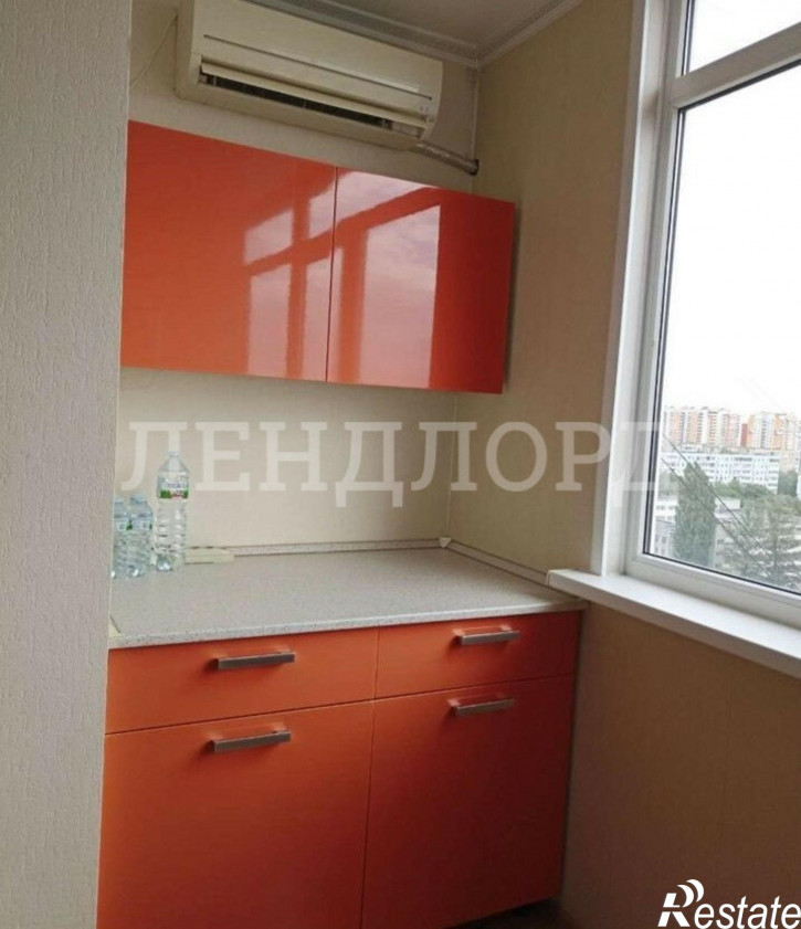 2-комн квартира проспект Королёва, 23Д