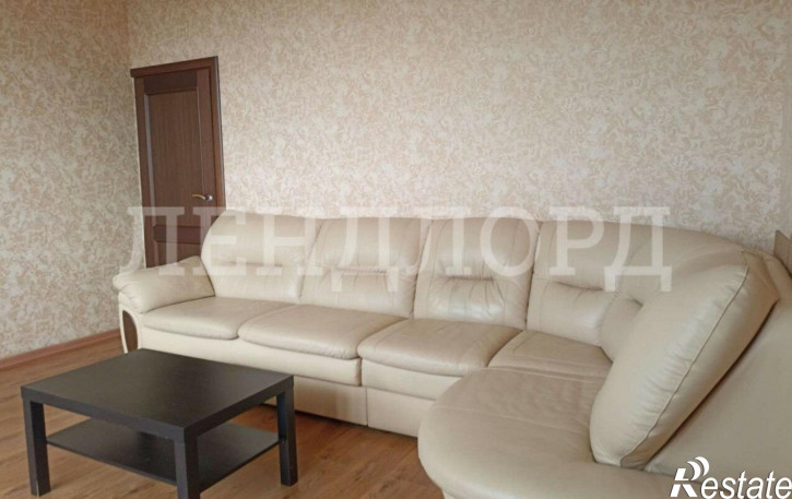 2-комн квартира проспект Королёва, 23Д